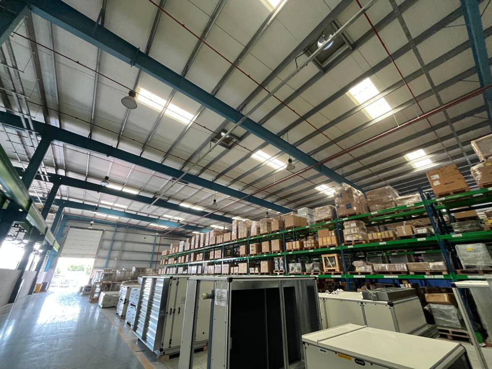 Clima UNO Dip HVLS fans Installation